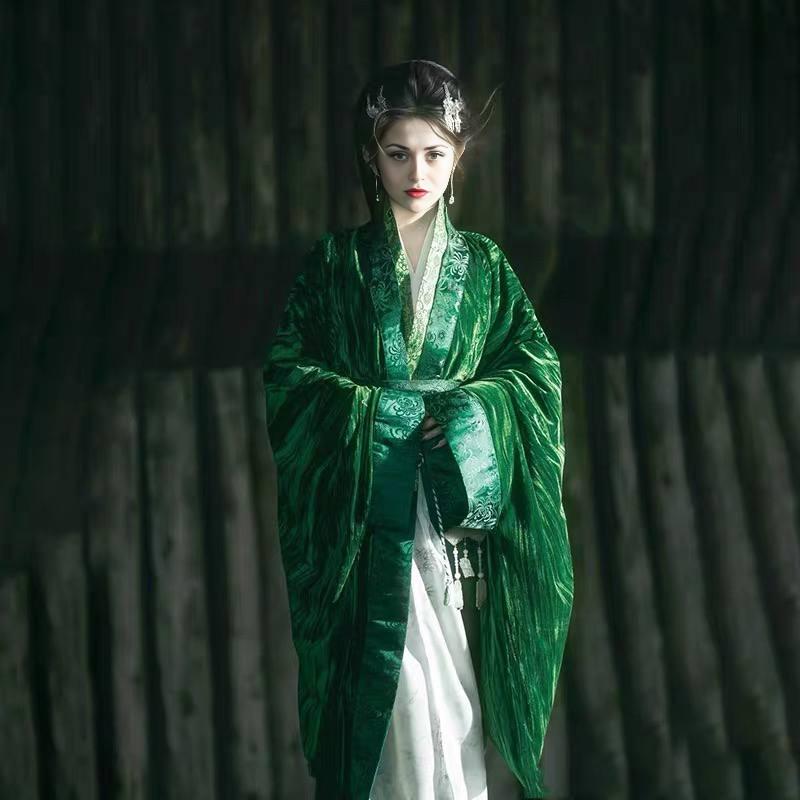 Elegant Green Hanfu Dress for Women - Oriental Chinese Traditional Outfit