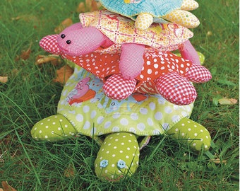 Turtle tower pattern by Louise Papas