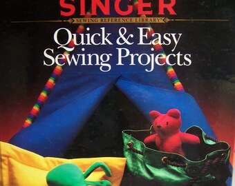 Singer "Quick & Easy Sewing Projects" Book Hardcover 127 pages, Gift Ideas Toys, Home Dec