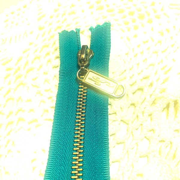 12" Teal Purse or Tote Bag Zipper 5mm Brass Teeth with Swinging Slider "JS" NOS ~ Teal/Dark Turquoise Color