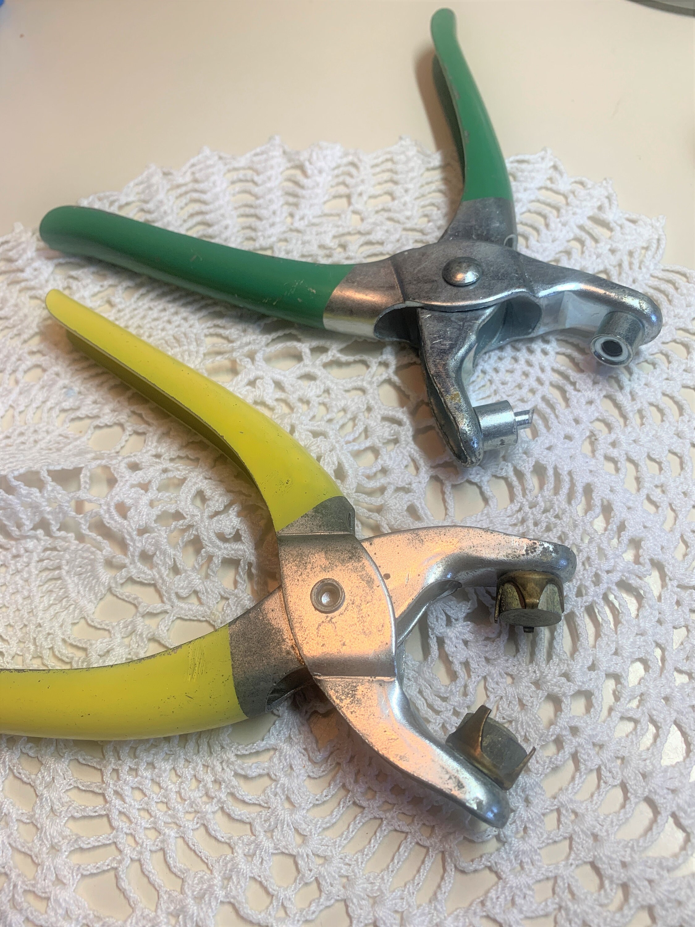 Plastic Rivet Snap Pliers Snap Fastener Tool Eyelet Setting Plier Puller y