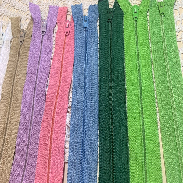 20" Nylon Coil Zippers ~ Choice of Khaki, Lavender, Pink, Blue, Forest Green, Lime Green Talon & Others NOS