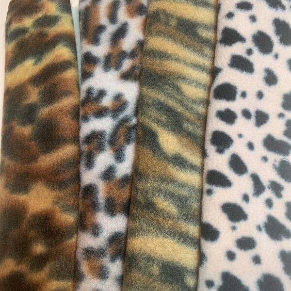 Pair of Animal Print Car Seat Belt Fleece Covers Cushions ~ Backpack Straps ~ Choice of Cheetah, Brown Brindle or 2 Shades of Leopard Prints