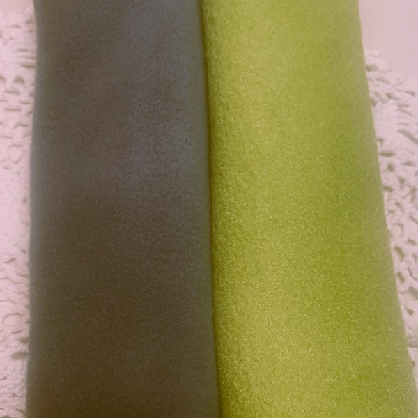 Extra Cushy No-Pill Pair of Car Seat Belt Strap Covers Cushions ~ Harness Covers ~ Backpack Strap Covers Lime Green