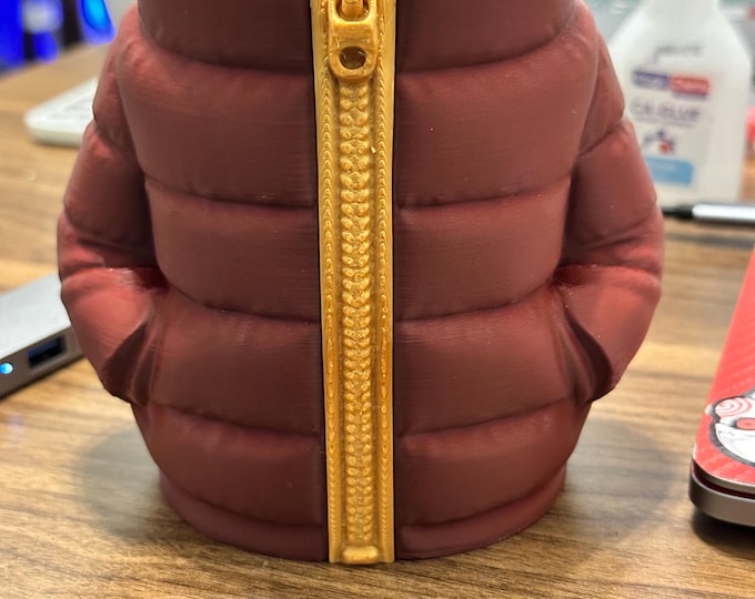 3D Printed Puffer Jacket Can Holder | Novelty Beer & Soda Koozie