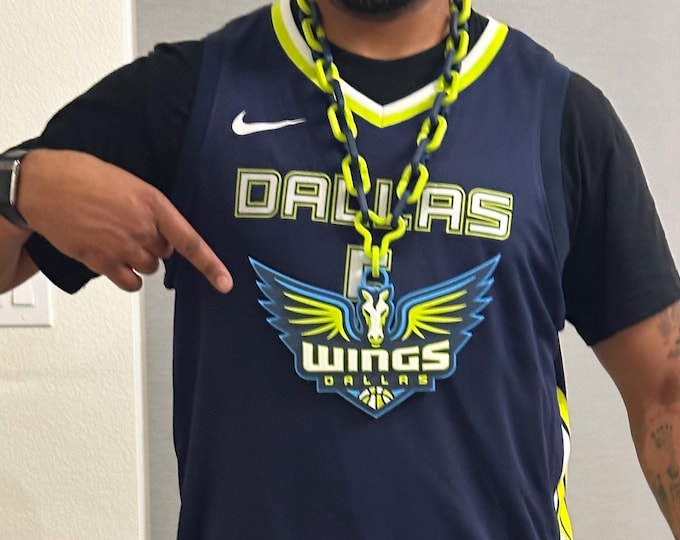 Oversized Dallas Winged Horse Fan Chain | 3D Printed Game Day Hype