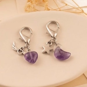 Llavero de amatista curativa / Amuleto de luna o corazón de cristal / Llavero de energía calmante / Accesorio para bolso bohemio / Regalo de intuición espiritual