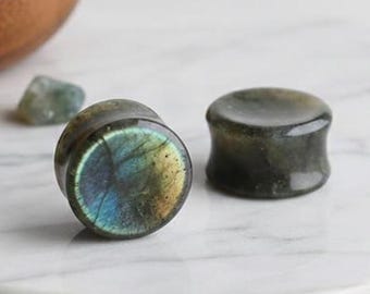 Labradorite Stone Plugs, Natural Grey Blue Flash Ear Gauges, Double Flare Saddle Plugs, Organic Stone Ear Stret Custom sizes available