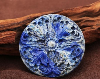 Pingente de Flor de Lápis-lazúli, Escultura em Relevo de Cruz Floral Barroca, Joia Mandala Espiritual, Amuleto de Gema Azul Natural, Presente para Ela