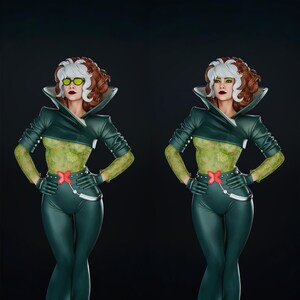 Pode incluir: Duas est&aacute;tuas de uma personagem com cabelo branco e castanho, vestindo uma roupa verde com um cinto de la&ccedil;o vermelho e &oacute;culos de sol verdes. As est&aacute;tuas posam com as m&atilde;os nas ancas, contra um fundo escuro.