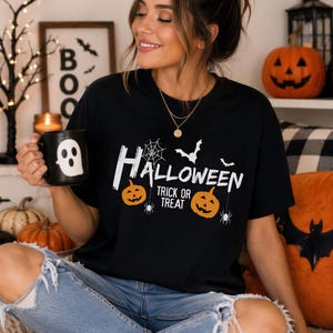 トリック・オア・トリートTシャツ、不気味なカボチャとクモのデザイン - ユニセックス、ユース＆幼児向けオプションあり