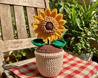 Handgemaakte gehaakte zonnebloem in pot – Woondecoratie - Bureaudecoratie