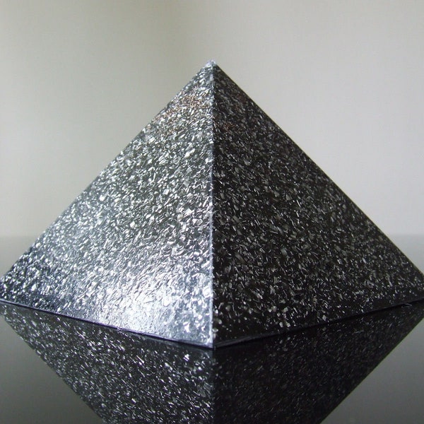 Orgone 5g RF IPhone Cell Phone Radiation EMF Shield Pyramid Shungite Powder Pyrite CHI