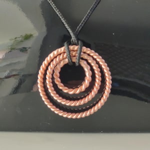 Tensor ring pendant - Etsy 日本
