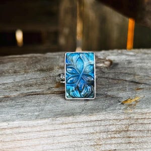Etched Labradorite Silver Statement Ring - Size 7 1/2