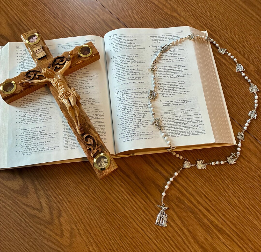 Stations of the Cross Chaplet | Catholic Prayer Beads | Lenten Devotion ...