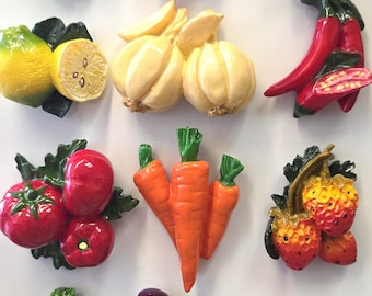 Farm Fresh Produce Magnets – Set of 12 | Vintage Style Fruit & Vegetable Refrigerator Magnets | Kitchen Decor