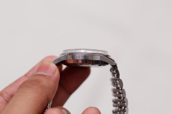 Serviced 1968 Seiko Automatic Silver Sunburst Men… - image 5