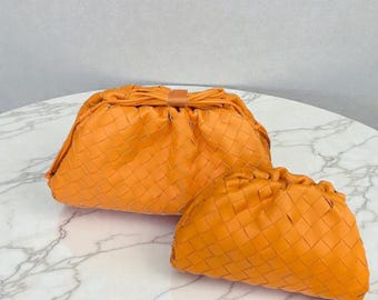 Handwoven Cowhide Leather Dumpling Bag – Vintage Braided Shoulder Tote, Soft Boho Handbag for Everyday Wear