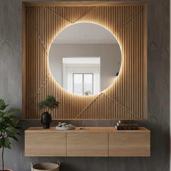 Round LED Bathroom Mirror – Modern Illuminated Wall Decor