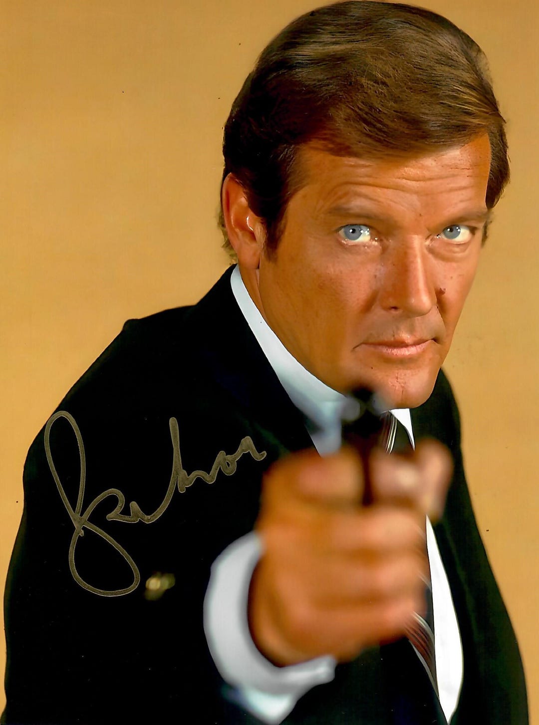 Roger Moore – Authentic Autograph Including Coa - Etsy