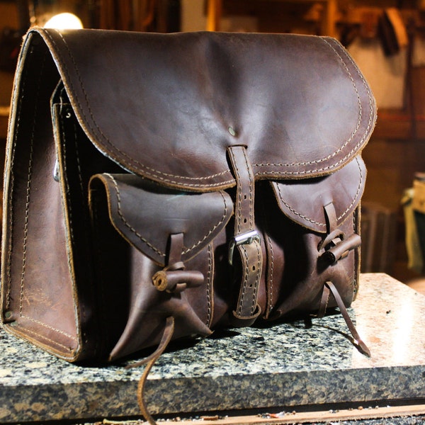 Travel Bag 001 - Medium - Mocha Brown - Fits most 13" Laptops