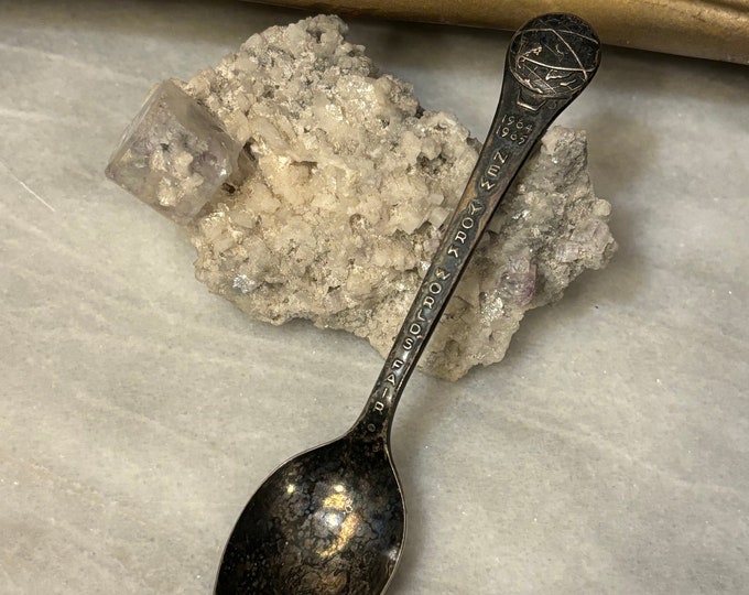 1964 1965 New York World’s Fair Vintage Souvenir Spoon