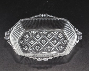 Vintage Anchor Hocking Oblong Tray #125, an Anchorglass Gift Piece, c.1957-58