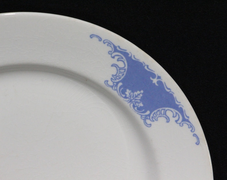 Brittany 8-inch Salad Plate Vintage 1940 Homer Laughlin