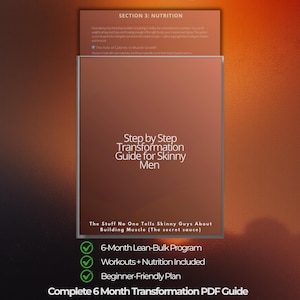 Op de afbeelding: Een digitale gids getiteld "Step By Step Transformation Guide For Skinny Men" met een fel oranje logo. De gids belooft een 6-maanden lean-bulk programma, trainingen, voeding en een beginnersvriendelijk plan. De gids is direct te downloaden.