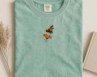 Minimalist Bee Flower Shirt, Cottagecore Comfort Colors Tee
