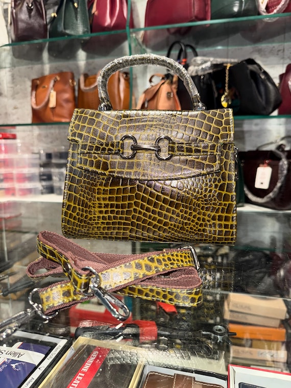 Genuine Leather Crocodile Embossed Handbag | Top Handle Purse