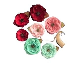 Accesorio para implante coclear con flores centrales con cuentas y brillo coclear