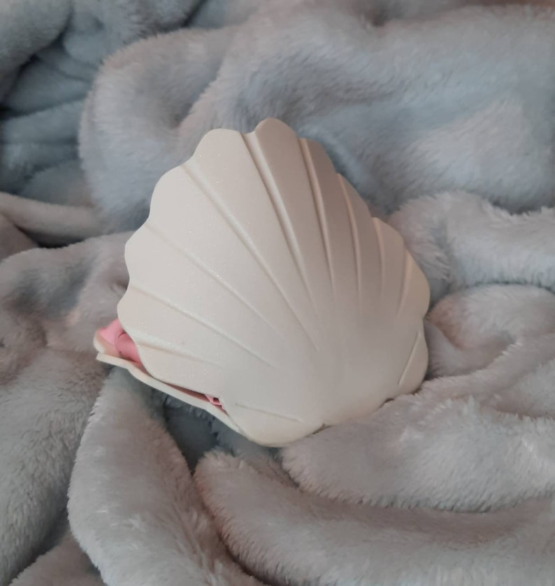 Girl Merbaby seashell cake topper polymer clay keepsake. Scallop shell, pink, seashell, mermaid baby shower gift image 4