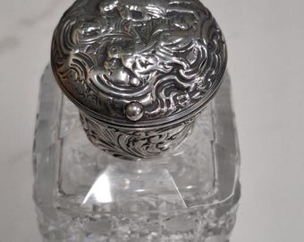 antique London 1887 silver lid large size perfume bottle