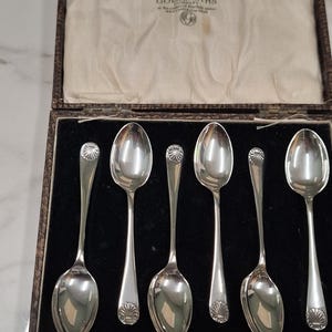 Juego antiguo de 6 cucharillas de plata de Sheffield de 1922.
