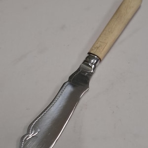 antique simple butter knife