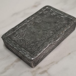 antique Georgian pewter ornate snuff box