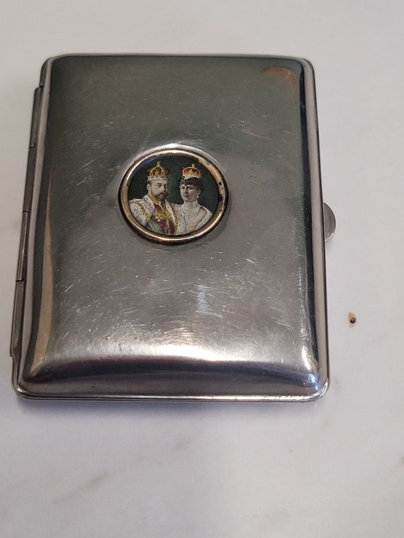 Hermès, cigars case, in silver-plated and gold-plated metal, signed, from  the 1980's