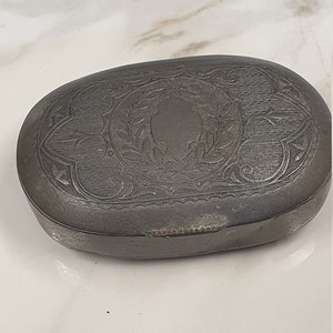 antique large oval snuff box