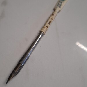 Caneta de mergulho combinada antiga e abridor de cartas, presente da Folkstone Stanhope End