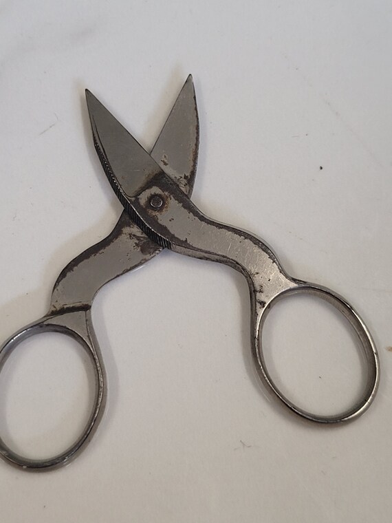 Antique Steel Grayson Small Sewing Scissors 
