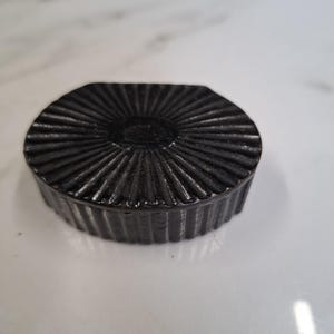 antique simple snuff box