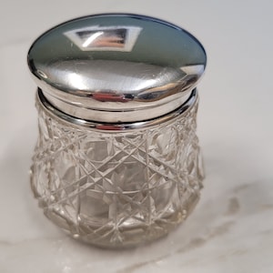 antique Birmingham 1920 silver round hobnail glass trinket box