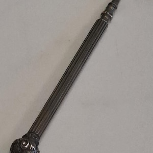 antique sterling silver ribbed decoration propelling pencil