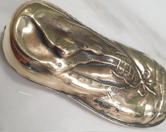 antique brass boot shaped pocket vesta case