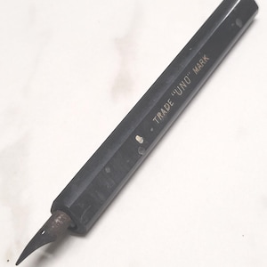 vintage black plastic uno chunky dip pen