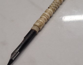 antique smaller size hand carved dip pen