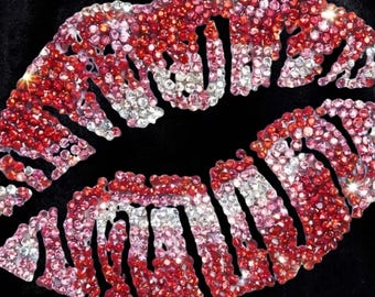 Saint-Valentin strass KISS PNG, marque de rouge à lèvres diamant gemme, lèvres cristal scintillant, coquette tendance Bling bijoux pierres de luxe précieuses XOXO