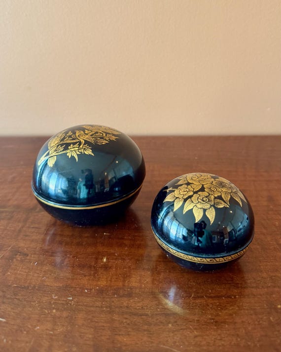 Vintage Japanese Black Lacquer Boxes Set Gilt Birds
